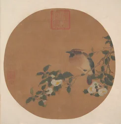 Ramo di albero con fiori e uccello della famiglia Waxwing